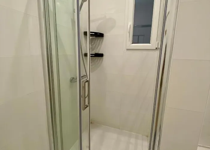 Lafayette - Gare Du Nord 8p *